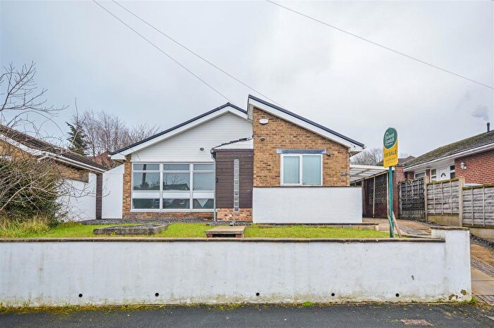 2 Bedroom Bungalow For Sale In Castle View, Sandal, Wakefield, WF2