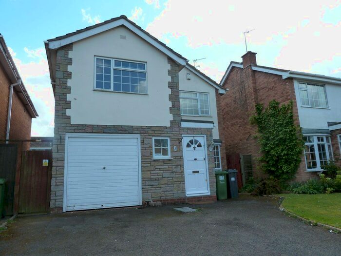 4 Bedroom Detached House To Rent In Birchway Close, Leamington Spa, CV32