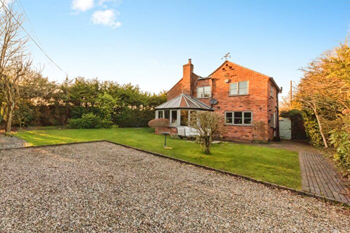 3 Bedroom Detached House For Sale In Steel Road, Tilstock, Whitchurch, SY13