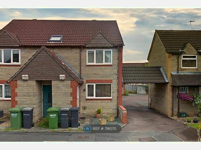 1 Bedroom Flat To Rent In Warmley, Bristol, BS30