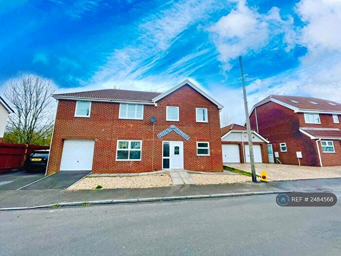 4 Bedroom Detached House To Rent In Duffryn Crescent, Llanharan, Pontyclun, CF72