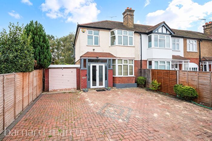 3 Bedroom Semi Detached House For Sale In Clarence Avenue, New Malden, KT3