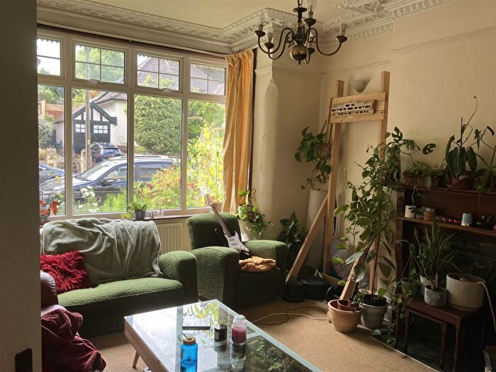 1 Bedroom Semi-Detached House To Rent In Cranbrook Road, Redland, Bristol, BS6