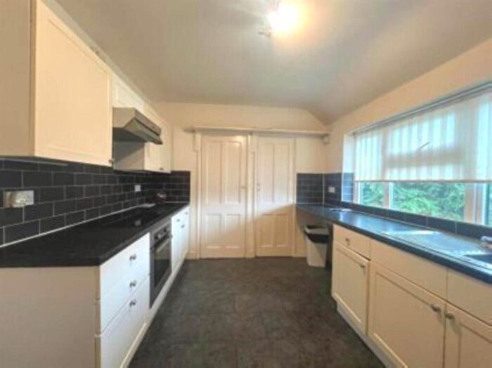 1 Bedroom Flat To Rent In Flamstead Road, Becontree, RM9