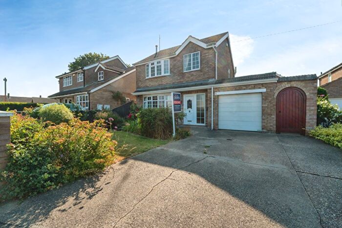 3 Bedroom Detached House For Sale In Japonica Hill, Immingham, DN40