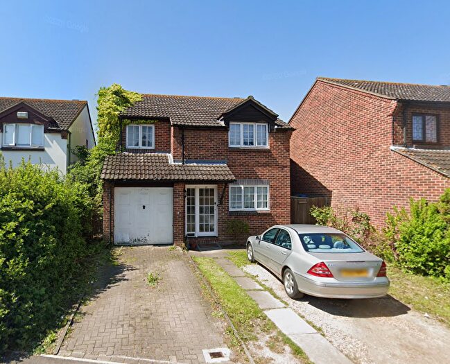 5 Bedroom Detached House To Rent In Jade Close, London, E16