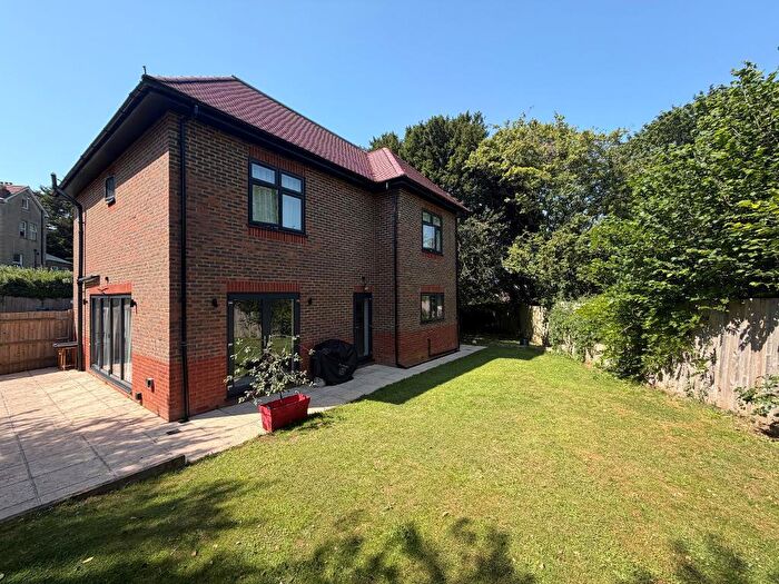 4 Bedroom Detached House For Sale In Harewood Road, South Croydon, Surrey, CR2