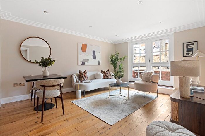 2 Bedroom Flat For Sale In Exchange Court, London, WC2R