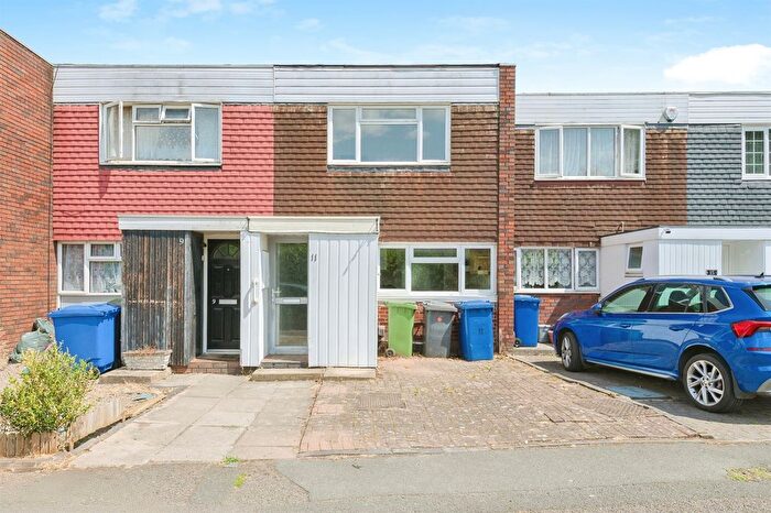 3 Bedroom Terraced House For Sale In Smithy Lane, Wilnecote, Tamworth, B77
