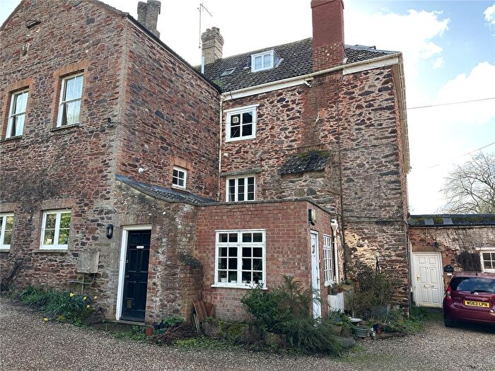 2 Bedroom Flat To Rent In Lodes Lane, Kingston St. Mary, Taunton, TA2