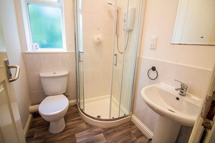 1 Bedroom House Of Multiple Occupation To Rent In Bury Street, M26