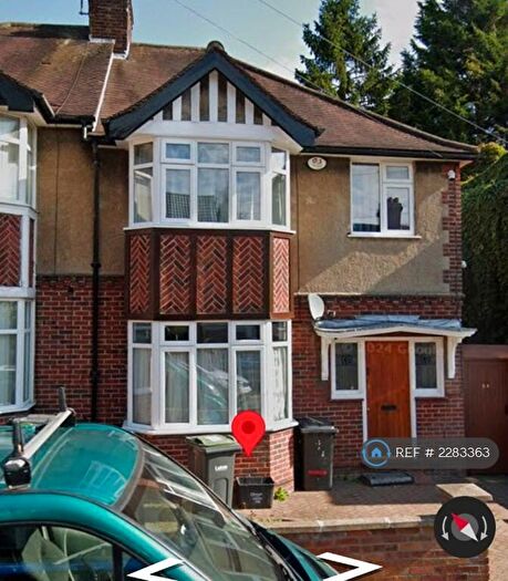 3 Bedroom Semi-Detached House To Rent In Carlton Crescent, Luton, LU3
