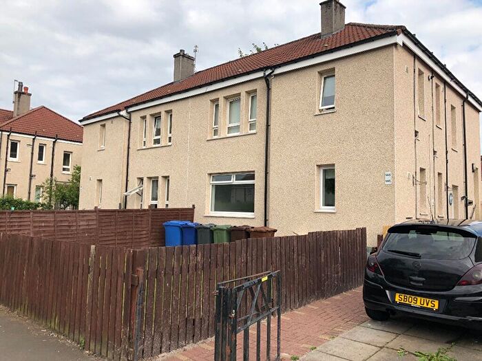 2 Bedroom Flat To Rent In Netherhill Road, Paisley, PA3