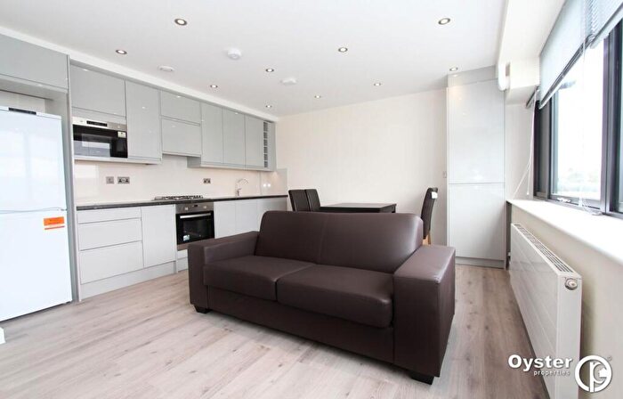 1 Bedroom Apartment To Rent In Honeypot Lane, Stanmore, HA7