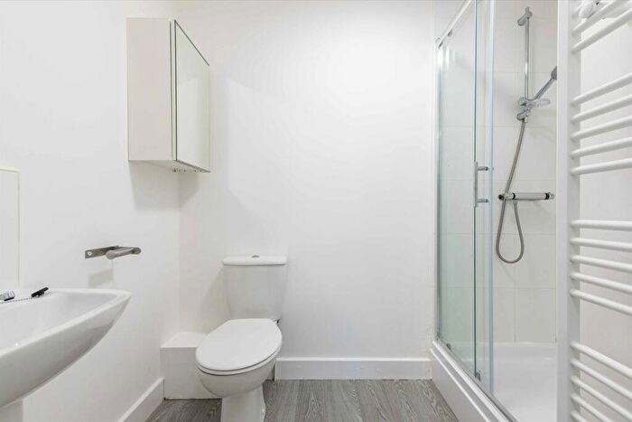 5 Bedroom Apartment To Rent In - Poultry Arcade, Nottingham, NG1