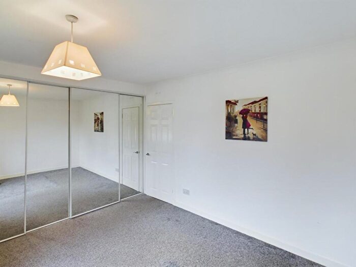 1 Bedroom Flat To Rent In Glebe Street, Renfrew, PA4