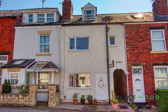 3 Bedroom Terraced House For Sale In Fanshaw Road, Dronfield, S18