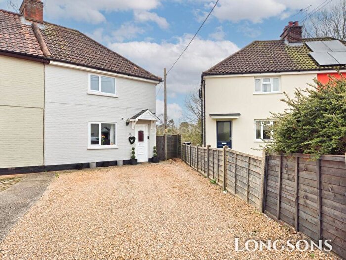 2 Bedroom Semi-Detached House For Sale In Pedlars Grove, Swaffham, PE37