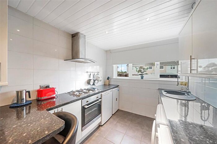 2 Bedroom End Of Terrace House For Sale In Broom Path, Baillieston, Glasgow, Glasgow City, G69