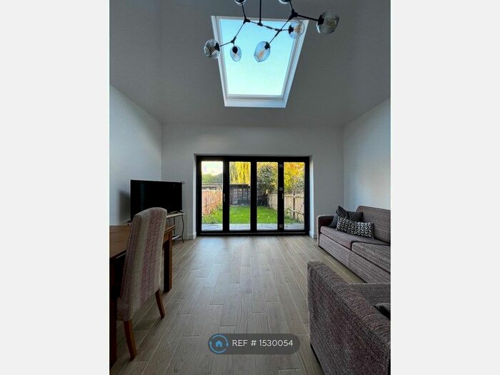 3 Bedroom Terraced House To Rent In Barn Close, Epsom, KT18