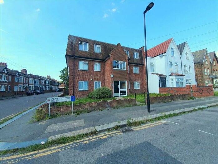 2 Bedroom Flat To Rent In Plaistow Park Road, Plaistow, E13