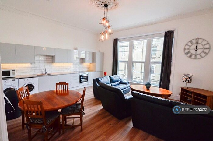4 Bedroom Flat To Rent In Cotham Hill, Bristol, BS6