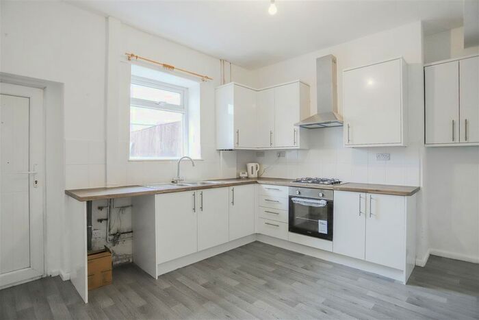 3 Bedroom Property To Rent In Oswald Street, Accrington, BB5