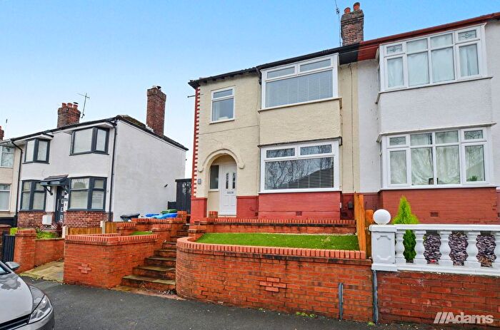 3 Bedroom Semi Detached House For Sale In Russell Road, Runcorn, WA7