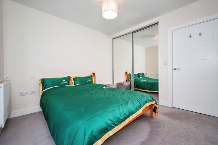 1 Bedroom Apartment For Sale In Pegasus Way, Gillingham, ME7