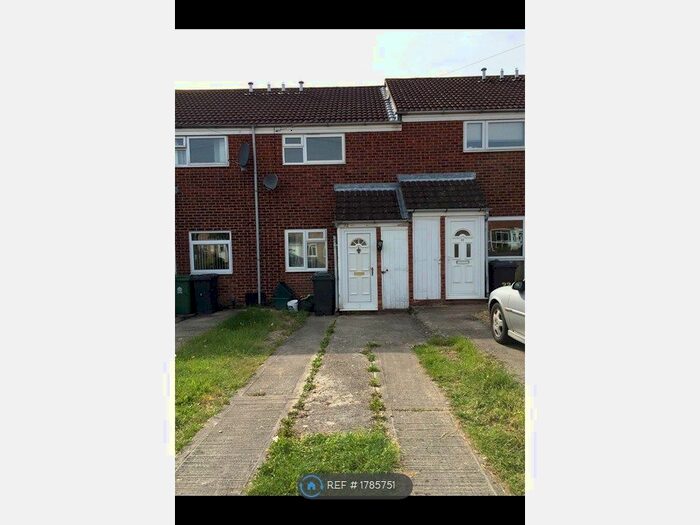 2 Bedroom Terraced House To Rent In Fieldcourt Gardens, Gloucester, GL2