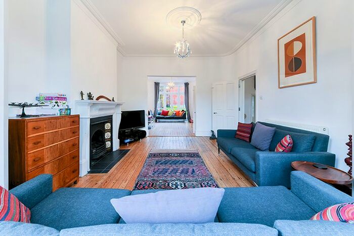 5 Bedroom Terraced House To Rent In Grand Avenue, Muswell Hill, London, N10