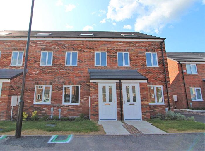 3 Bedroom Terraced House To Rent In Dutchman Way, Bessacarr, Doncaster, DN4