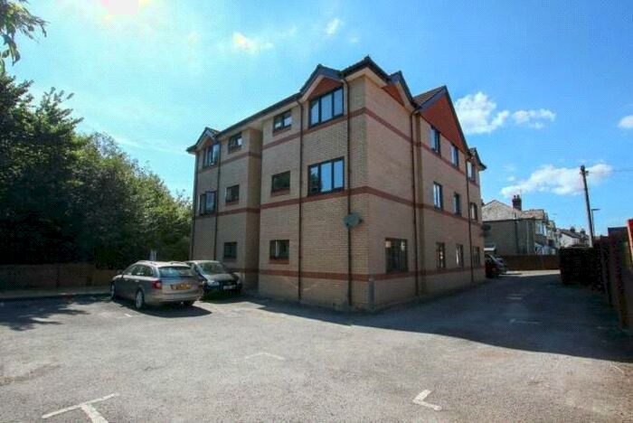 1 Bedroom Apartment To Rent In Nightingale Grove, Southampton, Hampshire, SO15