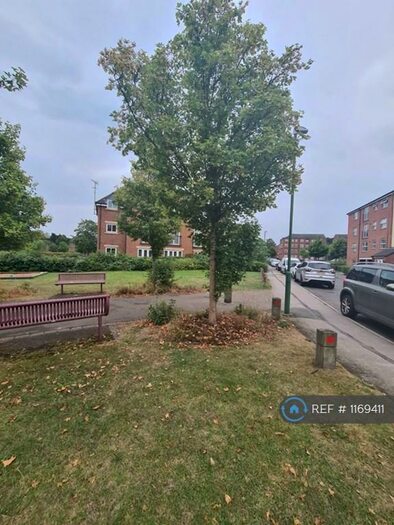 2 Bedroom Flat To Rent In Wharf Lane, Solihull, B91