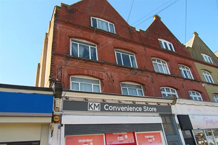 2 Bedroom Flat To Rent In Canterbury Road, Herne Bay, CT6