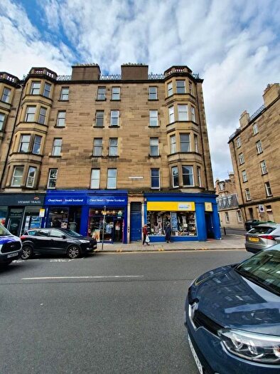 4 Bedroom Flat To Rent In Morningside Road, Morningside, Edinburgh, EH10