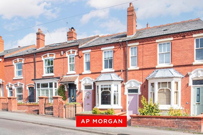 2 Bedroom Terraced House For Sale In Bridle Road, Stourbridge, West Midlands, DY8