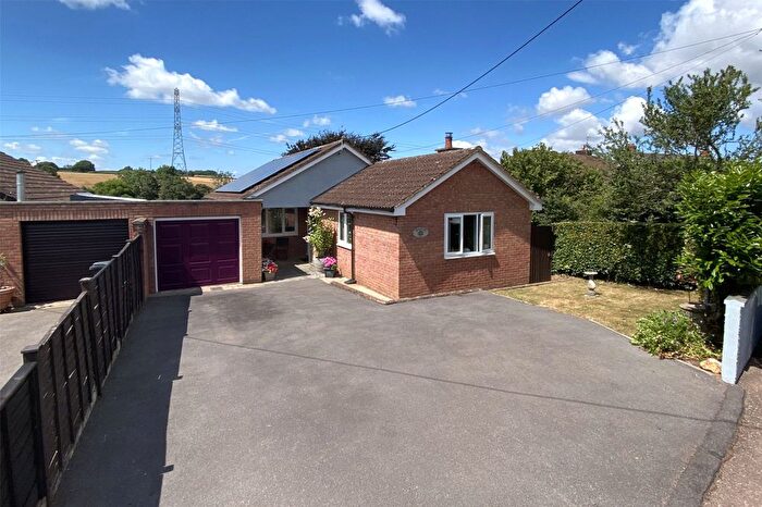 3 Bedroom Bungalow For Sale In Holywell Lake, Wellington, TA21