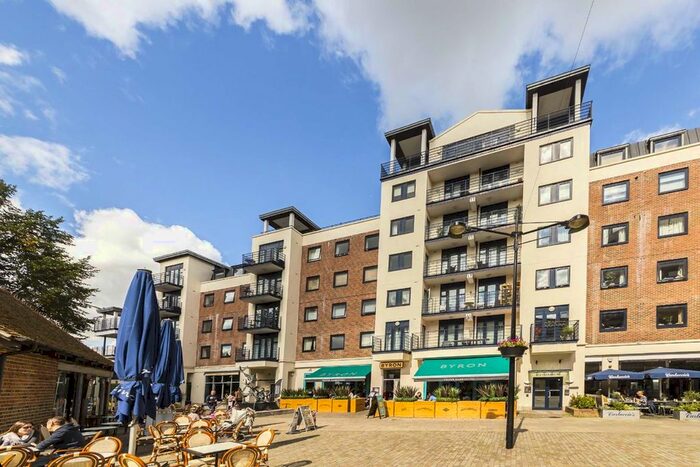 2 Bedroom Flat To Rent In Wadbrook Street, Kingston Upon Thames, KT1