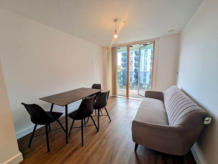 2 Bedroom Flat To Rent In Orwell Court, Jerrard Street, SE13