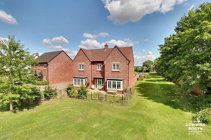 5 Bedroom Detached House For Sale In Colton Avenue, Streethay, Lichfield, WS13