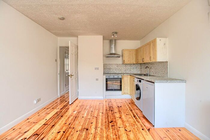 1 Bedroom Apartment To Rent In Danube Court, North Birkbeck Road, London, E11