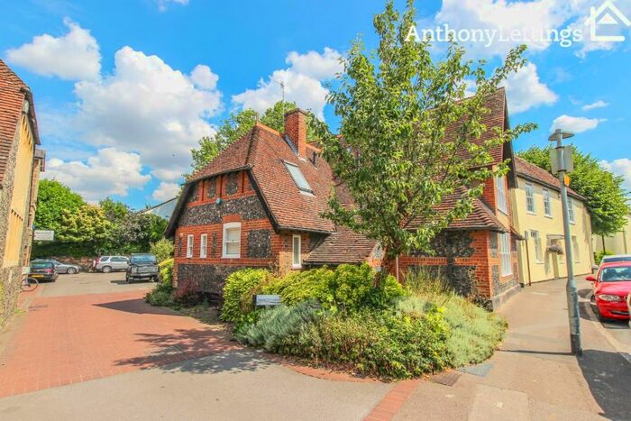 2 Bedroom Flat To Rent In St Mary`s Courtyard, Church Street, Ware, SG12