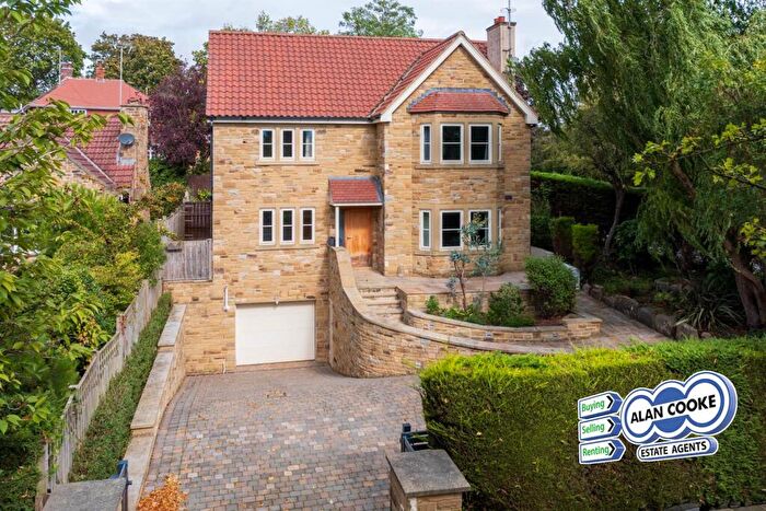 4 Bedroom Detached House To Rent In Woodacre Crescent, Bardsey, Leeds, LS17