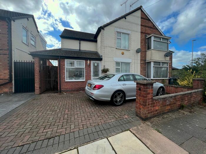 Houses for sale in Nansen Road, LE5, Leicester