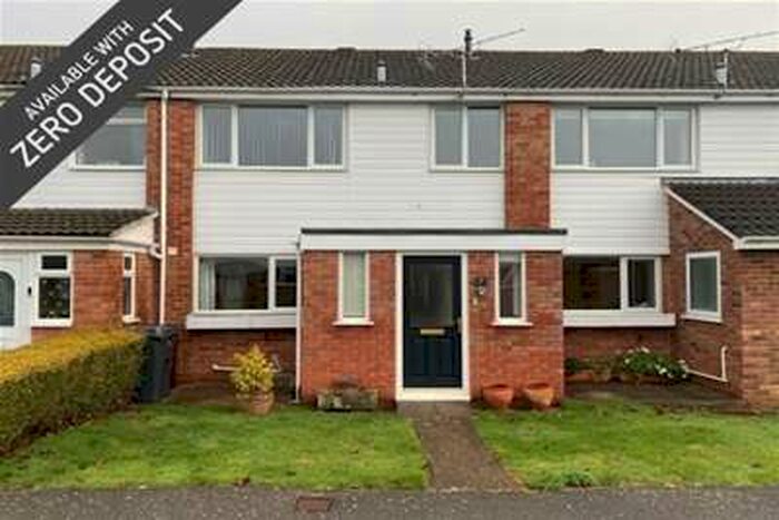 2 Bedroom Terraced House To Rent In Lincoln Close, Romsey, SO51