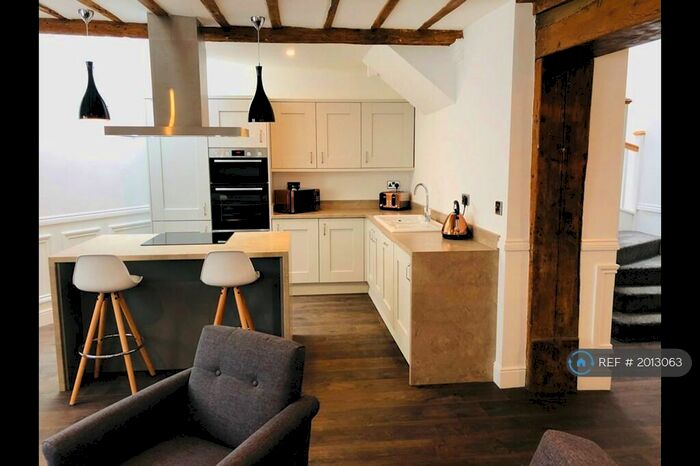 2 Bedroom Semi-Detached House To Rent In Marchaunts Place, Norwich, NR1