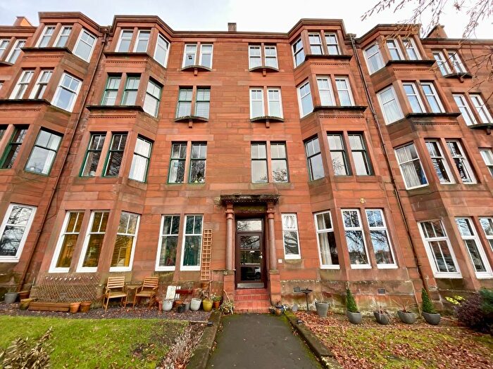 2 Bedroom Flat To Rent In Woodcroft Avenue, Broomhill, Glasgow, G11