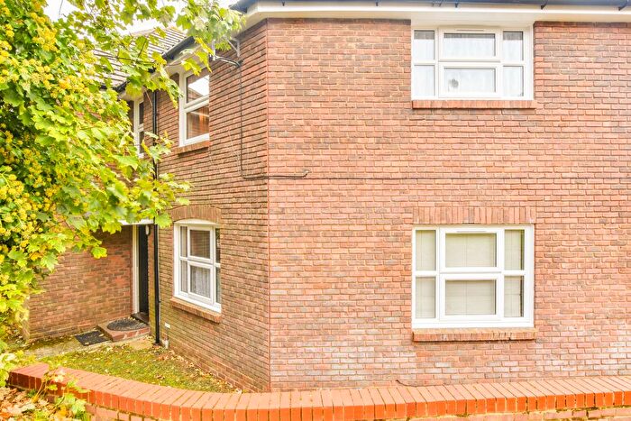 1 Bedroom Flat To Rent In Godfrey Way, Great Dunmow, CM6