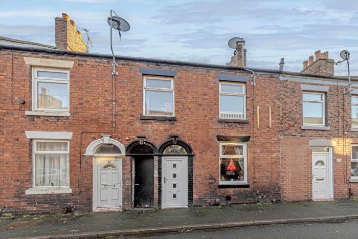 4 Bedroom Terraced House For Sale In Henry Street, Stoke-On-Trent, ST6